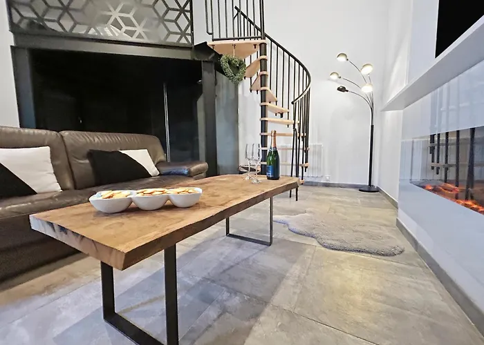 Le River Loft * La Rivière-Saint-Sauveur