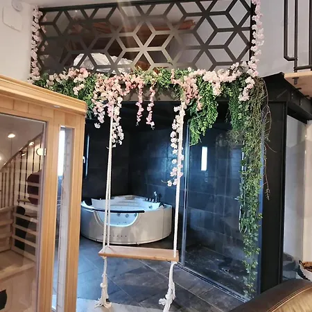Le River Loft * La Rivière-Saint-Sauveur